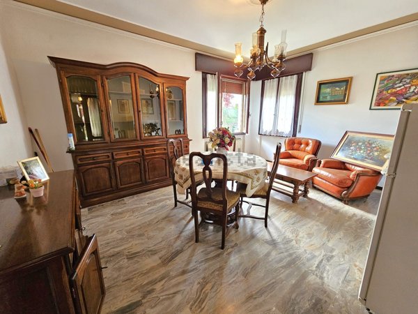 casa indipendente in vendita a Paese in zona Castagnole