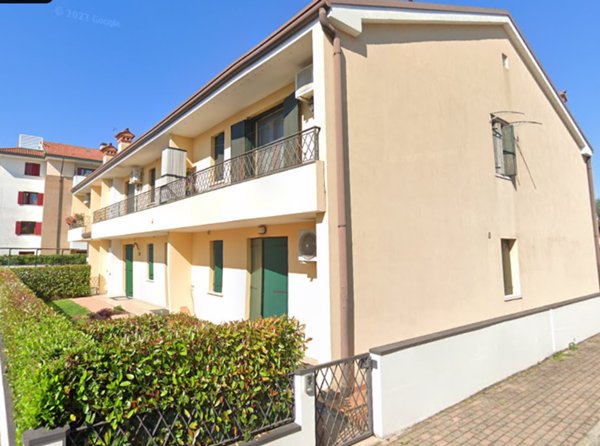 appartamento in vendita a Paese in zona Padernello