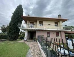 appartamento in vendita a Paese in zona Porcellengo
