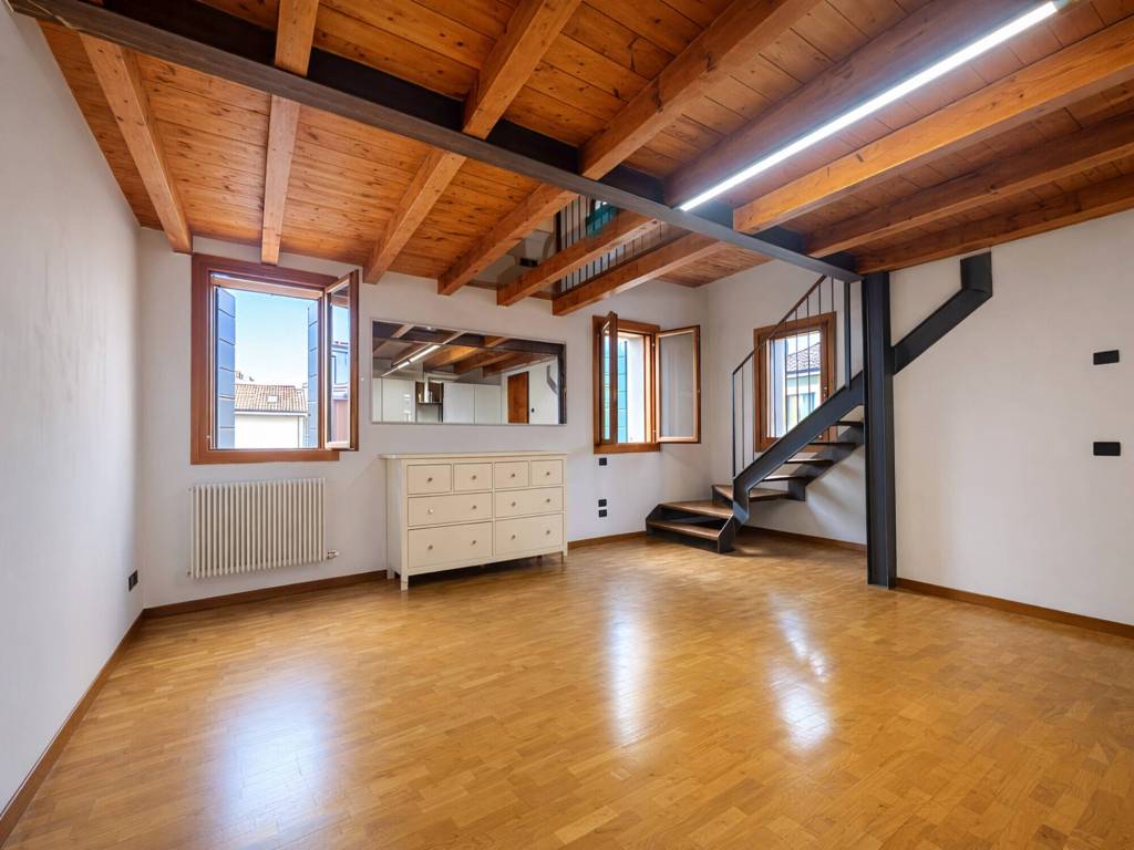 appartamento in vendita a Paese