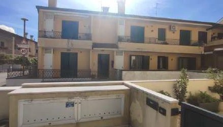 appartamento in vendita a Paese in zona Padernello