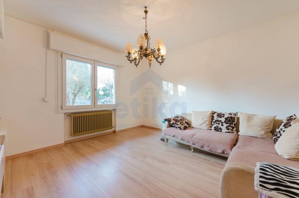 casa indipendente in vendita a Paese