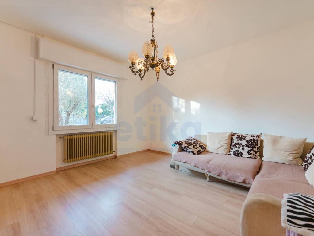 casa indipendente in vendita a Paese