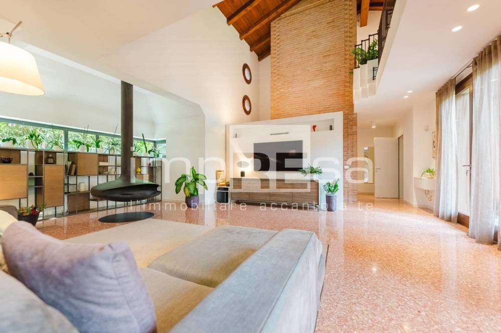 casa indipendente in vendita a Paese in zona Postioma
