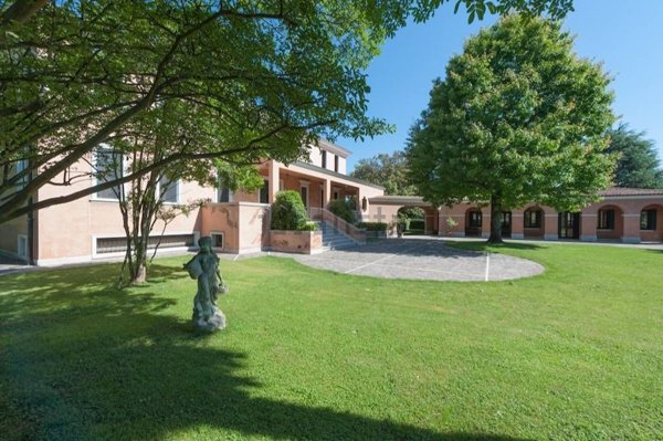 casa indipendente in vendita a Paese in zona Postioma