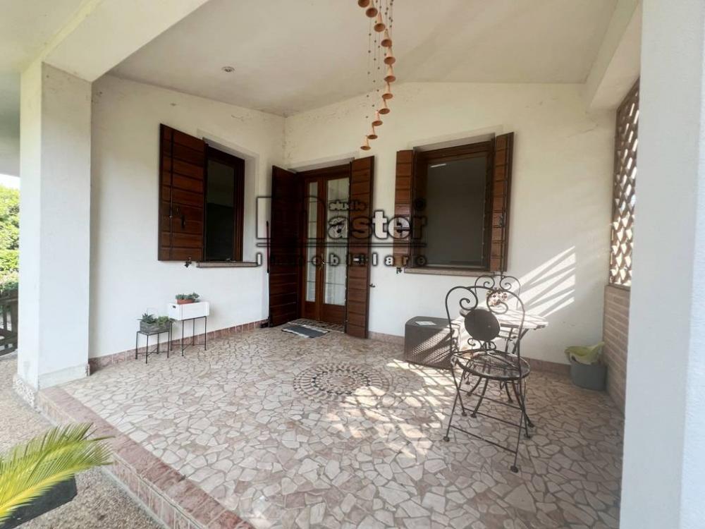 casa indipendente in vendita a Paese