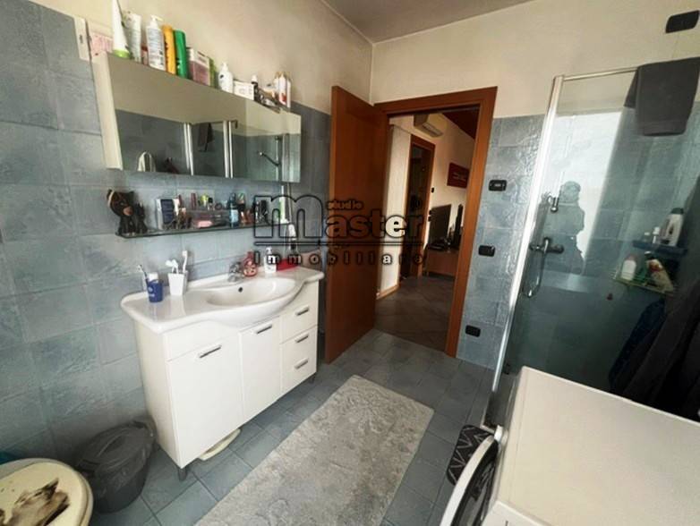 appartamento in vendita a Paese in zona Castagnole