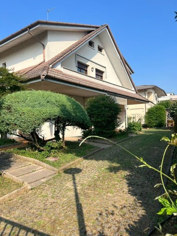 casa indipendente in vendita a Paese