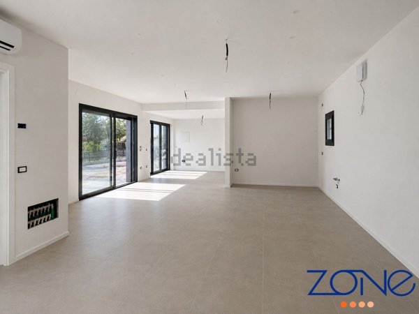 appartamento in vendita a Paese in zona Castagnole