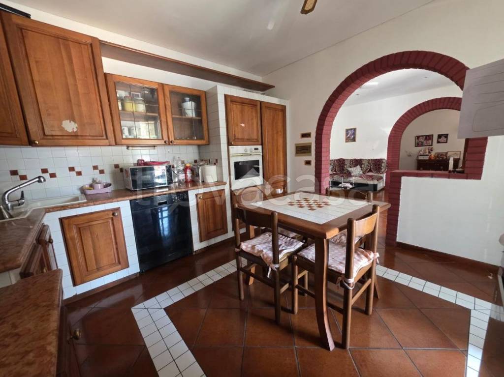 appartamento in vendita a Paese in zona Castagnole