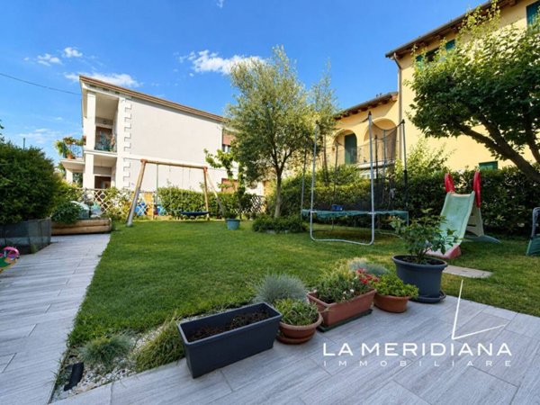 casa indipendente in vendita a Paese in zona Padernello