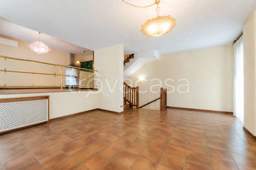 casa indipendente in vendita a Paese