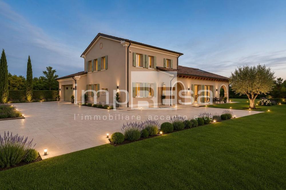 casa indipendente in vendita a Paese in zona Postioma