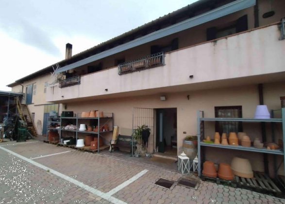 ufficio in vendita a Paese