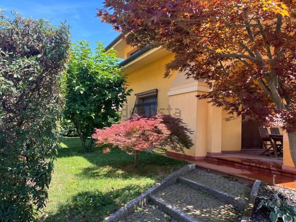 casa indipendente in vendita a Paese
