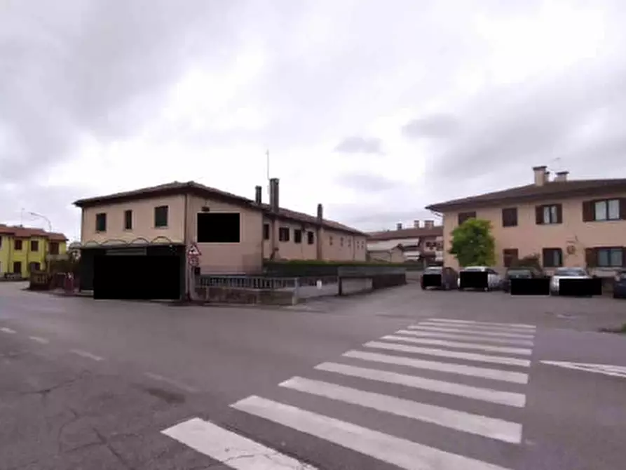 casa semindipendente in vendita a Paese in zona Padernello