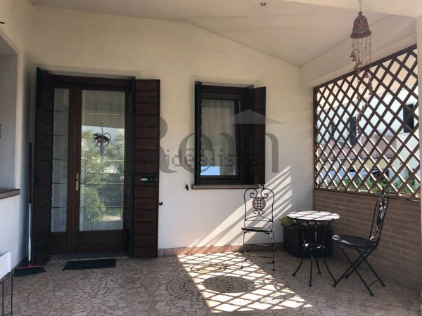 casa indipendente in vendita a Paese