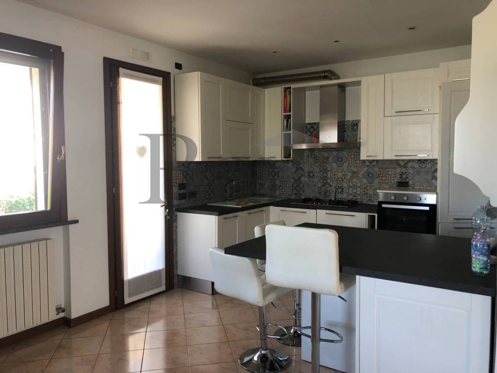 casa indipendente in vendita a Paese