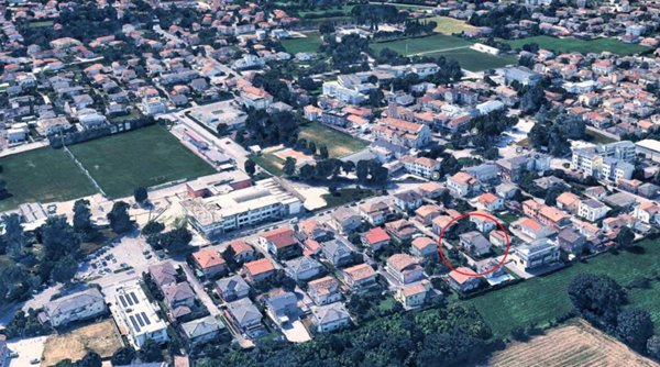 casa indipendente in vendita a Paese