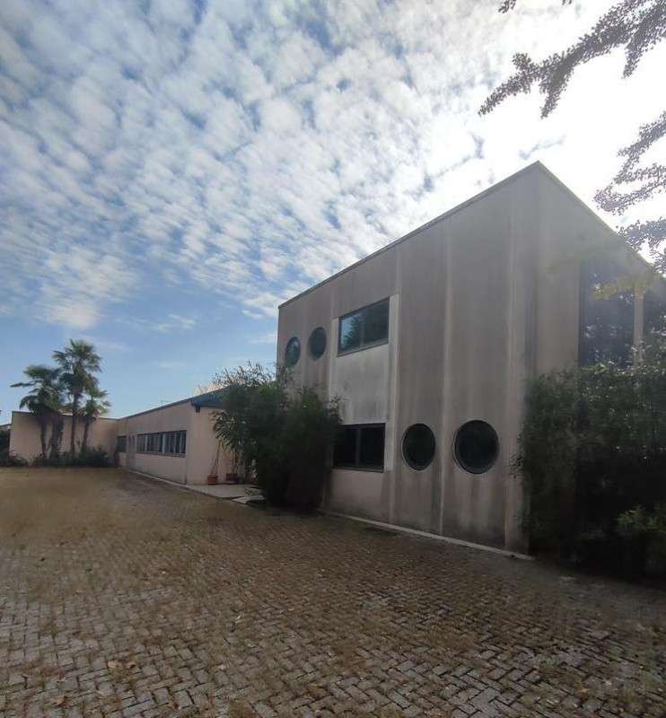 ufficio in vendita a Paese in zona Padernello