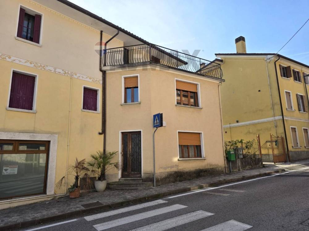 casa indipendente in vendita a Paese