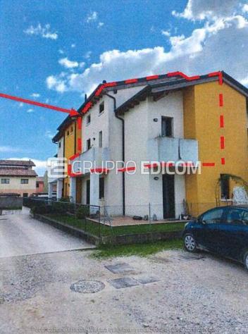 appartamento in vendita a Pederobba in zona Levada