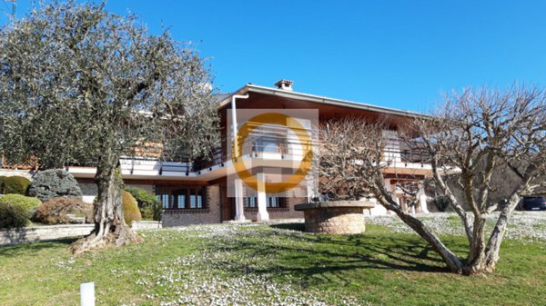 casa indipendente in vendita a Pederobba
