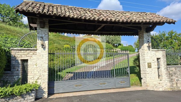 casa indipendente in vendita a Pederobba