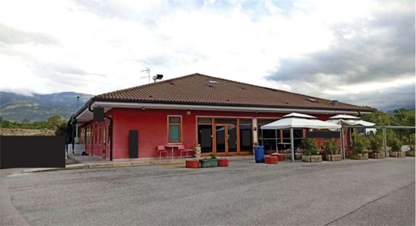 negozio in vendita a Pederobba