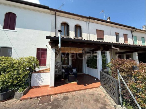 casa indipendente in vendita a Pederobba