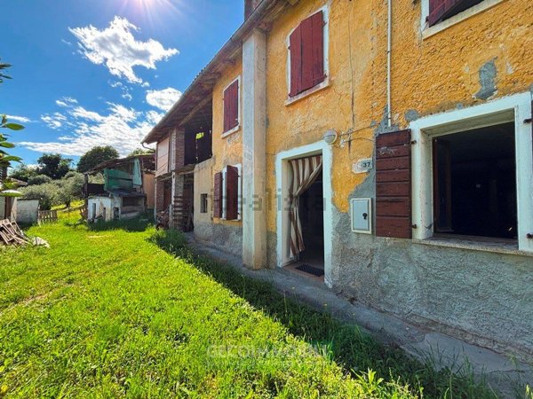 casa indipendente in vendita a Pederobba