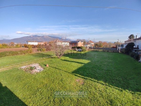appartamento in vendita a Pederobba in zona Covolo