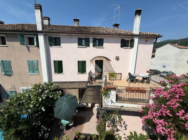 casa indipendente in vendita a Pederobba