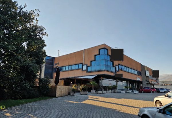 locale di sgombero in vendita a Pederobba