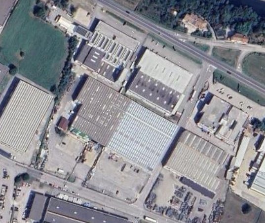 locale di sgombero in vendita a Pederobba
