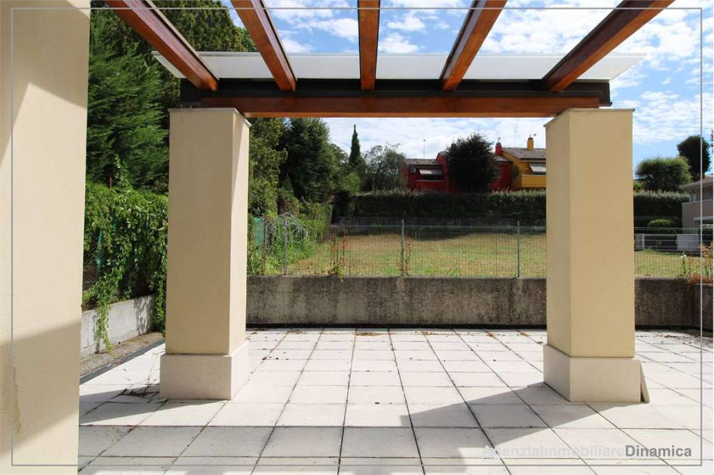 casa indipendente in vendita a Pieve di Soligo in zona Solighetto