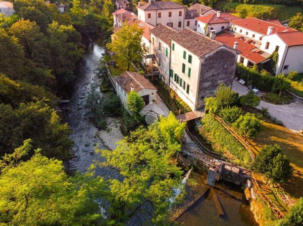 casa indipendente in vendita a Pieve di Soligo
