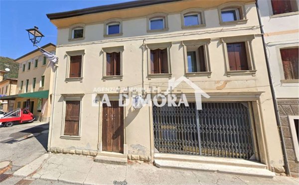 locale commerciale in vendita a Pieve di Soligo