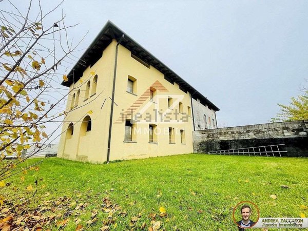 casa indipendente in vendita a Pieve di Soligo