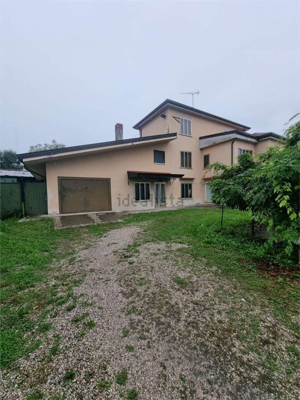 casa semindipendente in vendita a Pieve di Soligo