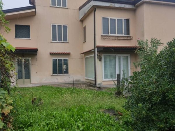 casa indipendente in vendita a Pieve di Soligo