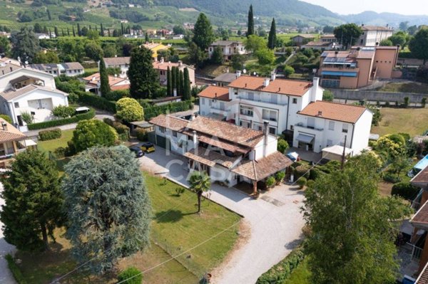 casa indipendente in vendita a Pieve di Soligo in zona Solighetto
