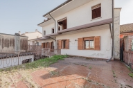 casa indipendente in vendita a Pieve di Soligo