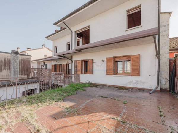casa indipendente in vendita a Pieve di Soligo