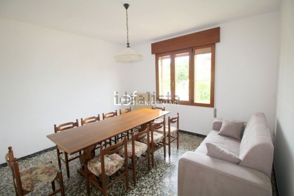 casa indipendente in vendita a Pieve di Soligo in zona Barbisano