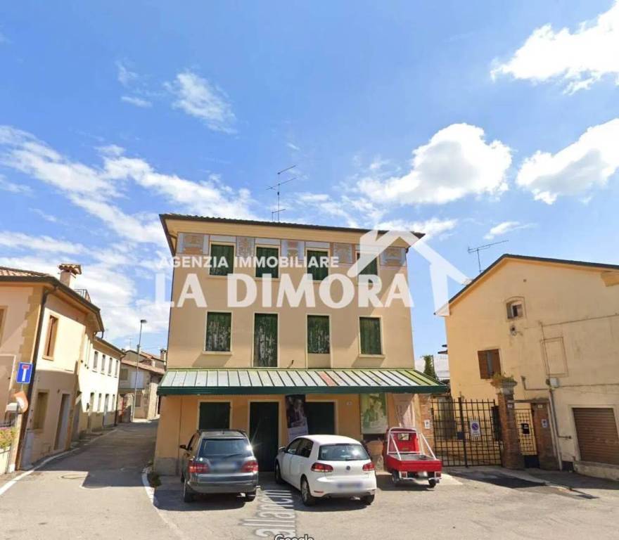 casa indipendente in vendita a Pieve di Soligo