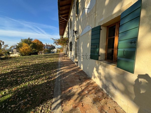 casa indipendente in vendita a Pieve di Soligo