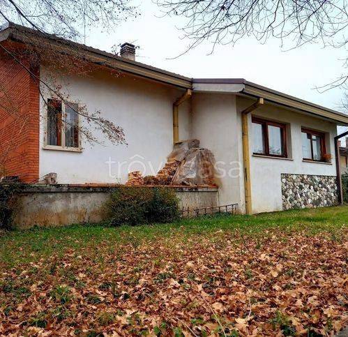casa indipendente in vendita a Pieve di Soligo