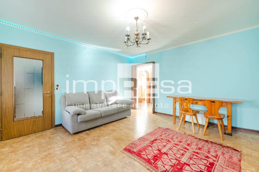 casa indipendente in vendita a Pieve di Soligo