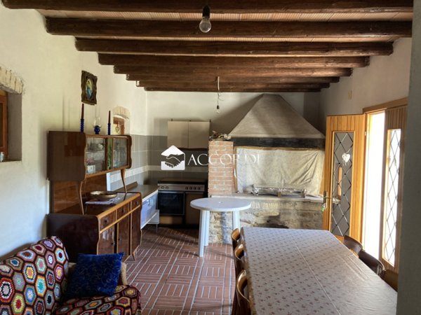 casale in vendita a Pieve di Soligo in zona Solighetto